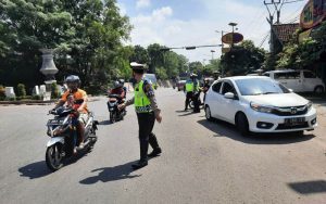 Operasi Yustisi di Purwakarta, Kendaraan Luar Kota Diputar Balik