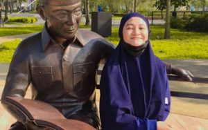 Gadis Cantik Asal Purwakarta Ini Ingin Ikuti Bhayangkara Mural Festival 2021 Piala Kapolri