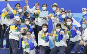 Setelah Penantian 56 Tahun, Tim Polo Air Jabar Raih Medali Emas Pada PON XX Papua 2021