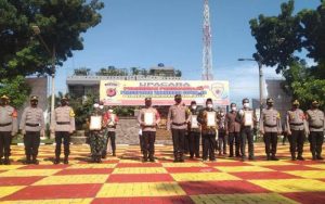 Polres Purwakarta Beri Penghargaan Kecamatan Dengan Capaian Vaksinasi Tertinggi