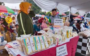 Polsek Bojong Purwakarta Gelar Bazar UMKM Dalam Memeriahkan Hari Bhayangkara Ke-76