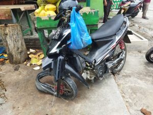 Lakalantas di Jalinsum Sergai Sepeda Motor Vs Truk Semen Dan Seorang Bocah Pelajar SD Negeri Tewas Tertabrak