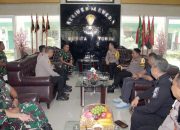 Kapolres Purwakarta kunjungi markas Resimen Armed 1/SY/1 Kostrad