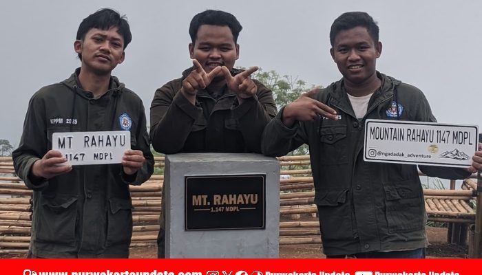 Mahasiswa KPPM Rajawali Kampus Wikara Evaluasi Program Kerja di Wisata Gunung Rahayu Desa Bojong Timur