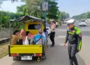 Cegah Kecelakaan Lalulintas, Polres Purwakarta Larang Pickup Angkut Penumpang
