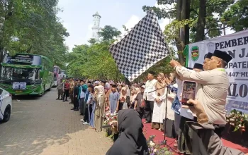 Ratusan Jemaah Haji Kabupaten Purwakarta Mulai Diberangkatkan