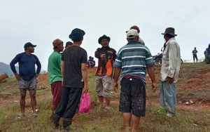 Dikabarkan Hilang, Ternyata Nelayan Jatiluhur Terjebak Tumpukan Eceng Gondok