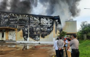 Polisi Masih Menyelidiki Penyebab Kebakaran Pabrik Nuget di Purwakarta