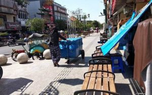 Kelompok Pedagang Kaki Lima di Purwakarta Ajukan Keberatan Karena Jalan Ditutup