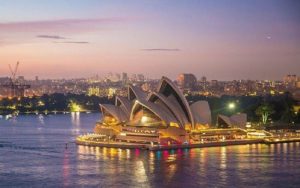 Tingginya Covid-19 di Indonesia, Warga Australia Rela Pulang Dengan Harga Mahal