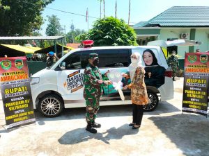 Pangdam III/Siliwangi Tinjau Vaksinasi dan Terima Mobil Ambulance Dari Bupati Purwakarta