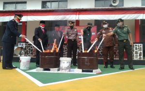 HUT RI ke-76, Lapas Purwakarta Musnahkan Barang Sitaan Milik Warga Binaan