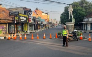 Masih PPKM Level 3, Sejumlah Ruas Jalan di Purwakarta Ditutup Sehari