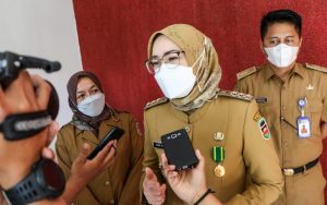 Bupati Purwakarta Raih Penghargaan Jasa Bakti Koperasi dan UKM 2021