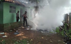 Proses Evakuasi Lahan di Desa Ciwareng Oleh PN Purwakarta Diwarnai Penolakan