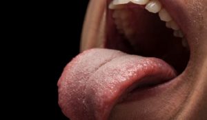 Penyebab Mulut Terasa Pahit Yang Mesti Kalian Wapadai