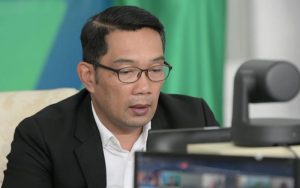 Gubernur Jabar Akan Kembangkan Atap Bangunan Industri Menjadi Pembangkit Listrik