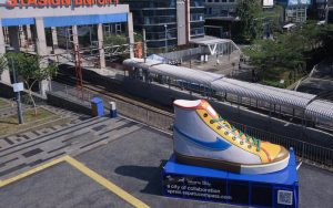 Video: Aksi Vandalisme di Tugu Sepatu Jakarta Akan Ditindak Sesuai Hukum