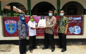 Hari Dharma Karyadhika, Lapas Purwakarta Berbagi Sembako dan Donor Darah