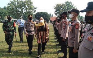 Polres Purwakarta Gelar Apel Pasukan Pengamanan Pilkades Serentak 2021
