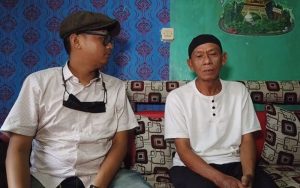 Kisah Mang Doclo Berjuang Mengobati Istrinya yang Stroke di Masa Pandemi Covid-19