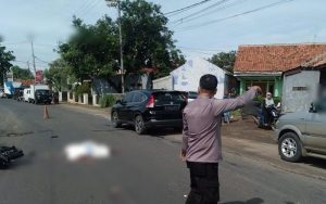 Innalillahi, Seorang Pengendara Motor Meninggal Dunia Tergilas Truk di Jalan Raya Sadang