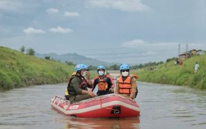 Ridwan Kamil Tinjau Sodetan Cisangkuy Sebagai Infrastruktur Pengendali Banjir