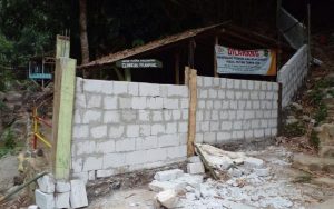 Akses Menuju Objek Wisata Curug Tilu Ditutup Tembok, Diduga Lantaran Cakades Kalah