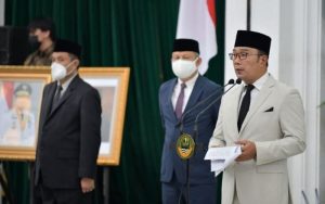 Ridwan Kamil Lantik Ratusan PNS Jabatan Fungsional di Lingkungan Pemprov Jabar