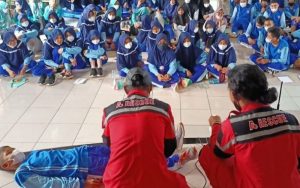 Arescue Berikan Pelatihan Tanggap Bencana Pada Siswa SMPIT Cendekia Purwakarta