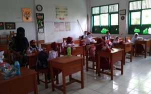 Kasus Covid-19 di Purwakarta Meningkat, PTM Terbatas 50 Persen Kembali Diberlakukan