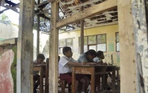 Ratusan Sekolah di Karawang Alami Kerusakan, Pemkab Karawang: Tidak Ada Anggaran