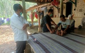 Keluarga Dengan 12 Anak Ini Didatangi DPPKB Purwakarta Untuk Edukasi Program KB