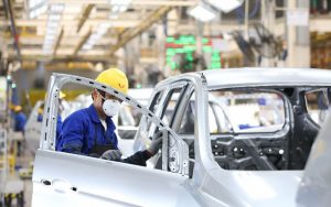 Perputaran Uang Dari Sektor Otomotif di Jawa Barat Capai Rp1,5 Triliun Pertahun