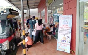 Target Vaksin Booster, Polres Purwakarta Buka Layanan Vaksinasi di Pusat Perbelanjaan