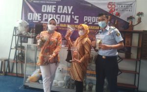 Lapas Purwakarta Pamerkan Karya Warga Binaan Dalam One Day One Prison’s Product