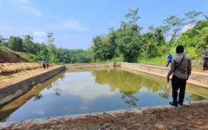 Antisipasi Kekeringan Musim Kemarau, Dispangtan Purwakarta Bangun Dua Embung