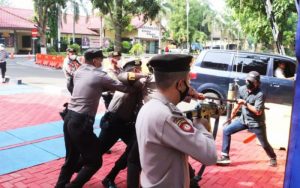 Antisipasi Dari Ancaman Keamanan, Polres Purwakarta Gelar Simulasi Kontijensi
