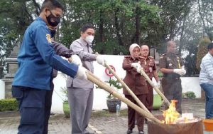 Kejari Purwakarta Musnahkan Narkoba dan Obat Terlarang Barang Bukti Sitaan Sidang