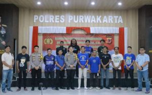Jelang Laga Persib vs Madura United, Polres Purwakarta Silaturahmi Dengan Bobotoh