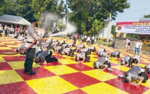 Puluhan Anggota Polres Purwakarta Dapat Kenaikan Pangkat di Hari Bhayangkara Ke-76