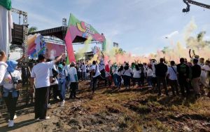 Wow! Puluhan Ribu Warga Ikuti Event Color Run Soljer Ceria 2022