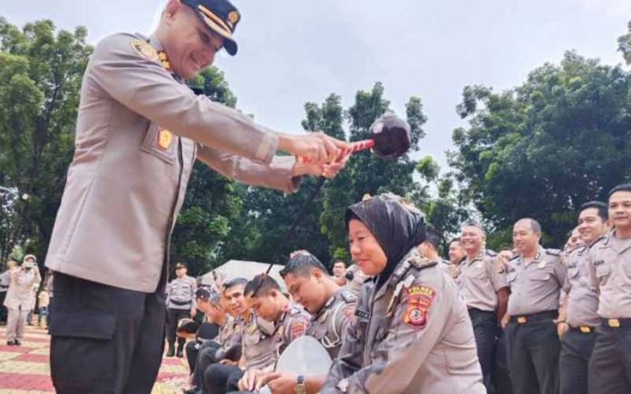 naik-pangkat