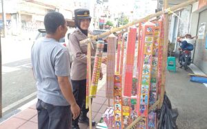 Bulan Ramadhan, Polisi Purwakarta Imbau Pedagang Kembang Api Tak Jual Petasan