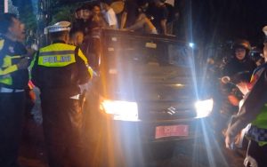 Takbir Keliling Pakai Mobil Plat Merah, Polisi di Purwakarta Tegas Minta Putar Balik