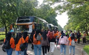 Buruh Purwakarta Tolak UU Ciptakerja, Upah Murah Hingga RUU Kesehatan