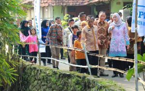 Perbaiki Pipa PDAM, Anne Ratna Mustika Sebut Petugas Running Selama 24 Jam