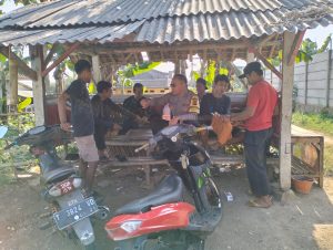 Kegiatan Sosialisasi Operasi Antik Lodaya 2023 Oleh Bhabinkamtibmas Desa linggasari