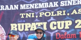 Kapolres Purwakarta, AKBP Edwar Zulkarnain ikuti Lomba Menembak dalam rangkaian peringatan Hari Jadi Purwakarta ke-192 dan Kabupaten Purwakarta ke-55