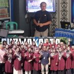 Selain itu Kadisdik meresmikan Kelas Tahfiz yang akan dijadikan sebagai kelas unggulan di SMPN 8 Purwakarta.